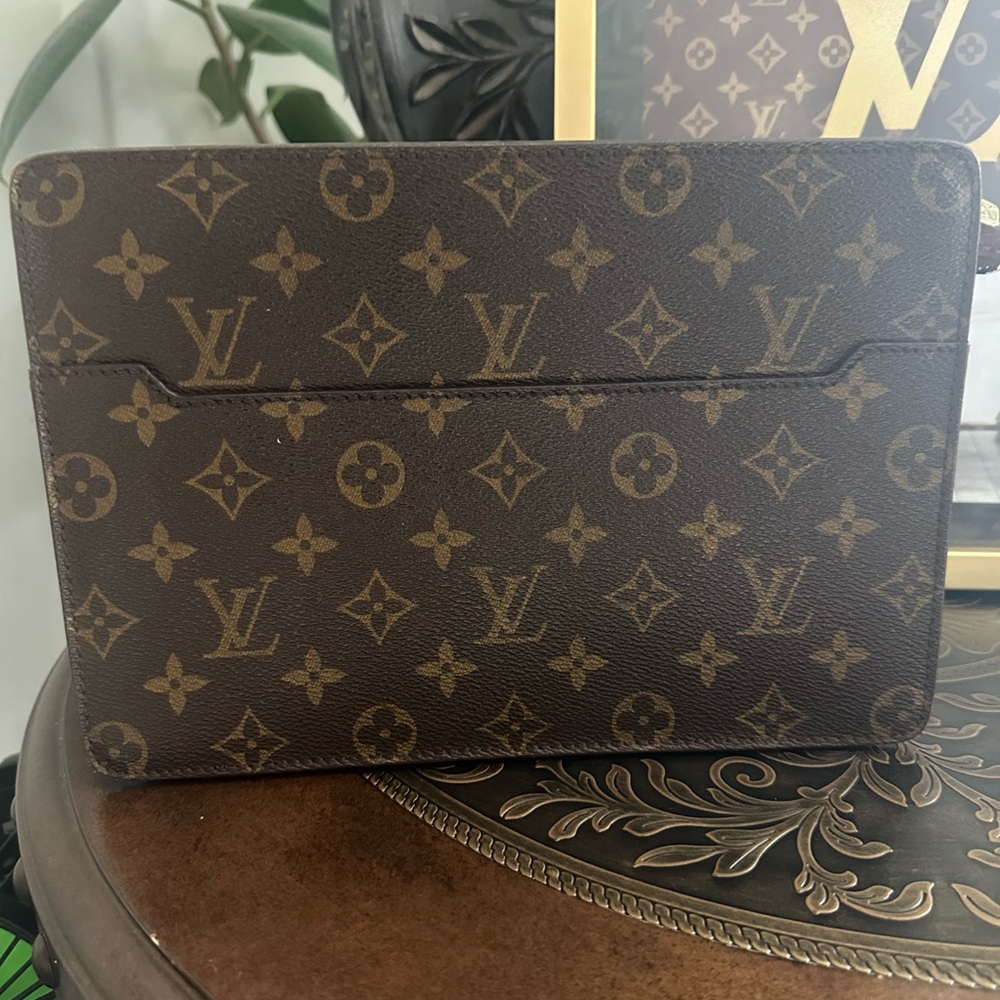 Louis Vuitton Brown Monogram Men's or Women Bag